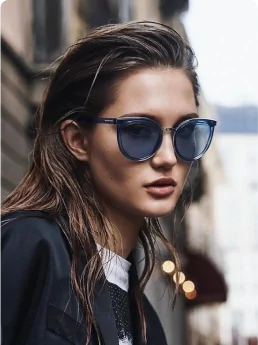 Large logo Emporio Armani